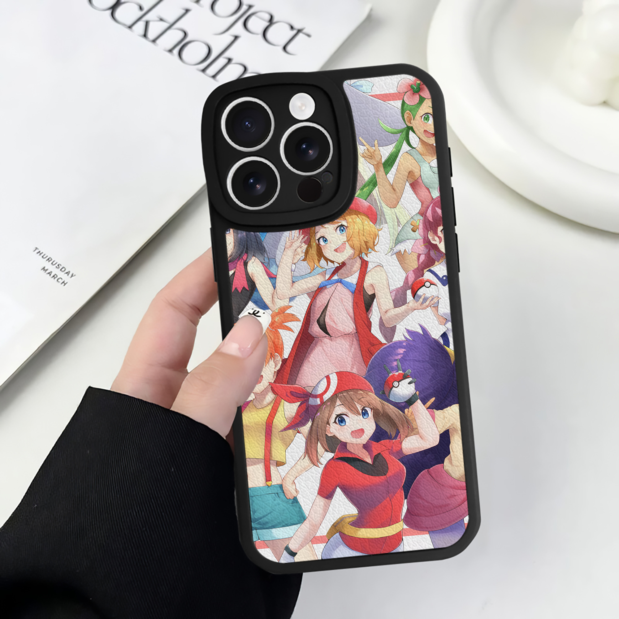 （画像用） ポケットモンスター Pokémon 【iPhone 16シリーズ対応】シリコンスマホケース（レザー調） 材質：シリコン